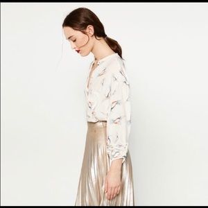 Zara hummingbird long sleeved blouse